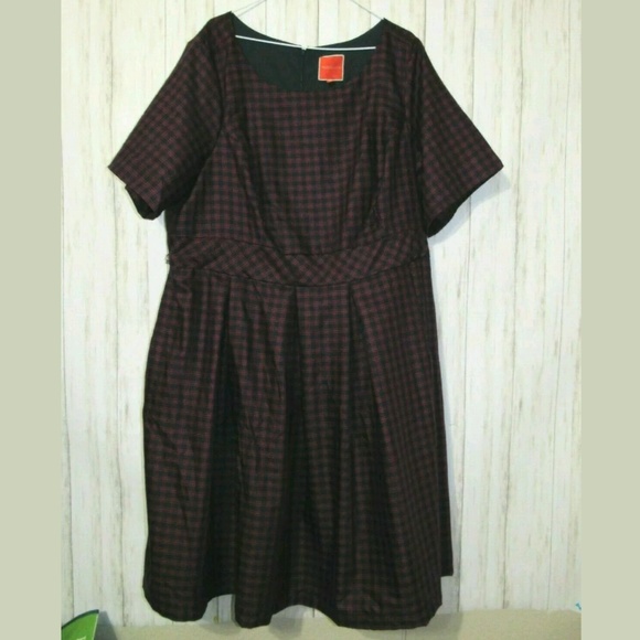 4X Modcloth Plus Size Retro Red Plaid Dress - Picture 3 of 8